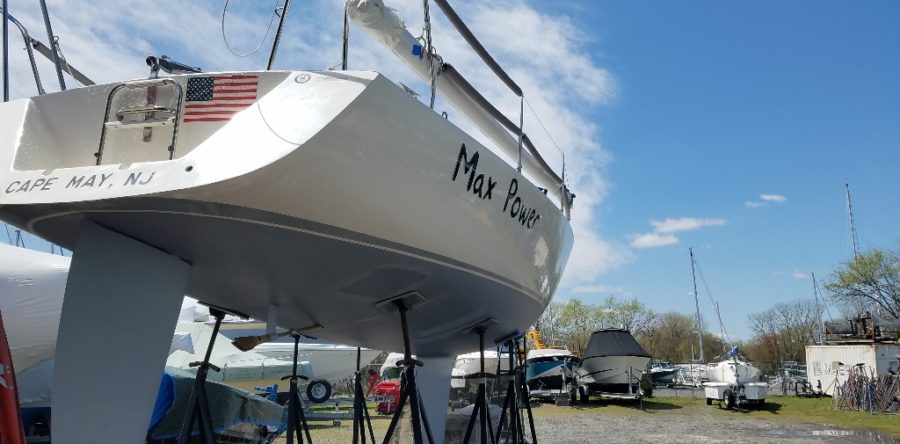 FIBERGLASS SAILBOAT REPAIR
